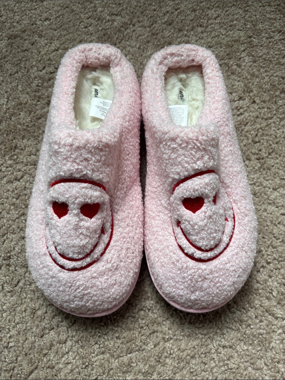 aerie Pink Plush Heart-Eye Smiley Indoor Slippers
